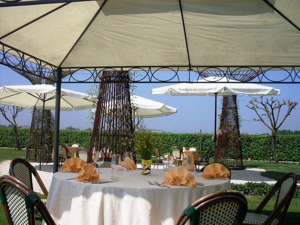 Borgo Ronchetto Relais&Gourmet Hotel Salgareda Buitenkant foto