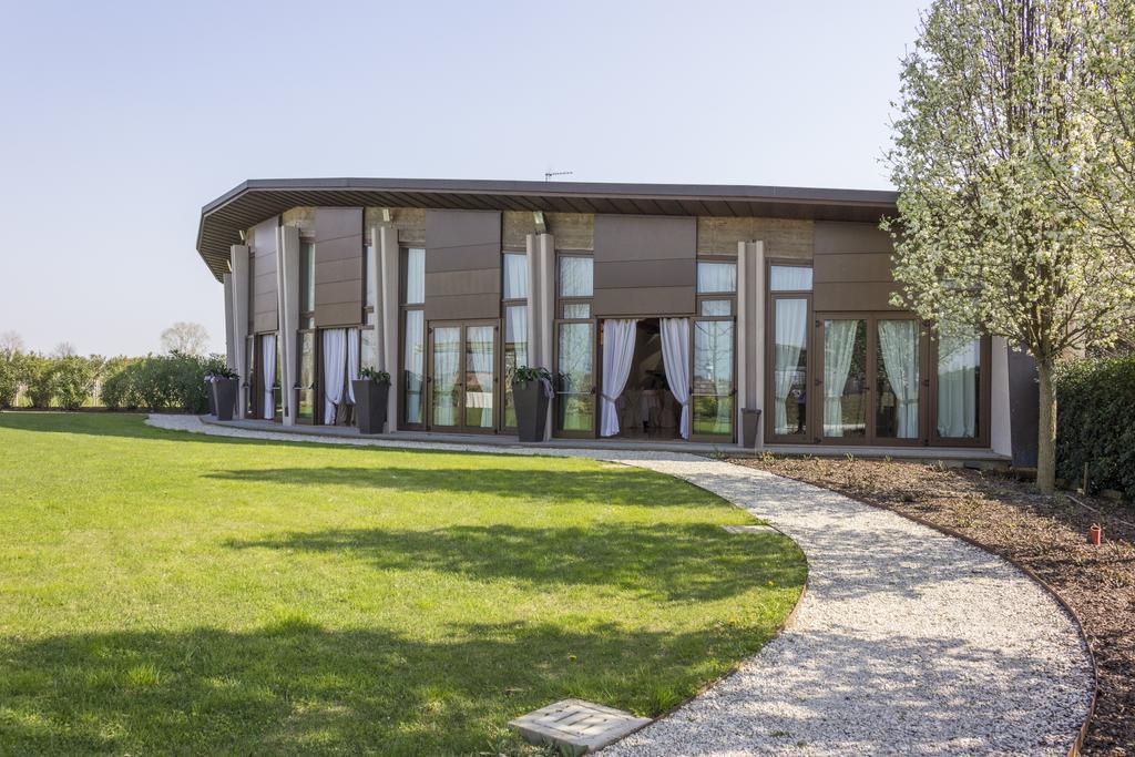 Borgo Ronchetto Relais&Gourmet Hotel Salgareda Buitenkant foto